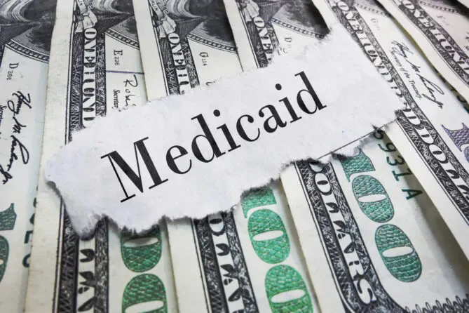 How to Use an Annuity to Qualify for Medicaid